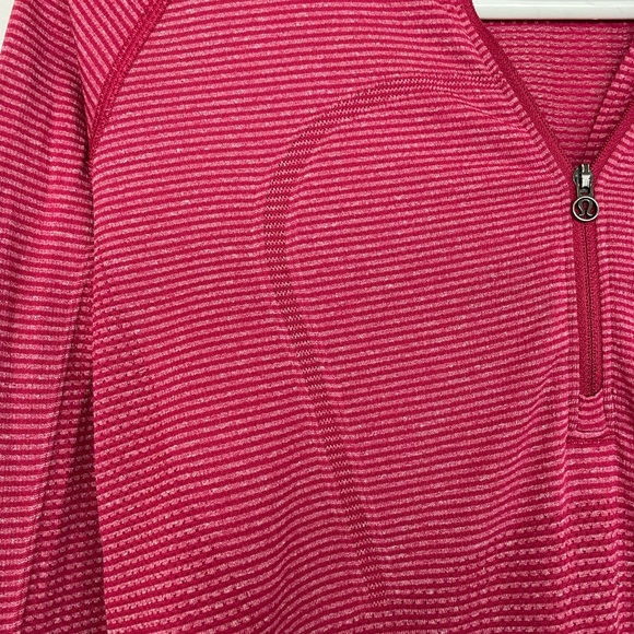 Lululemon Swiftly Half Zip - Picture 3 of 4
